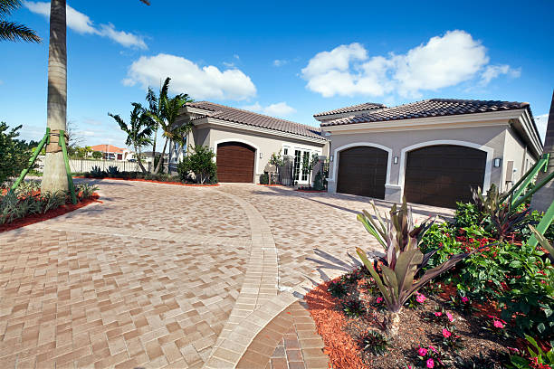 Best Driveway Paving Contractor  in Diamond Springs, CA